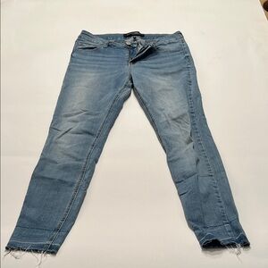 Stylish Blue Skinny Jeans for Women